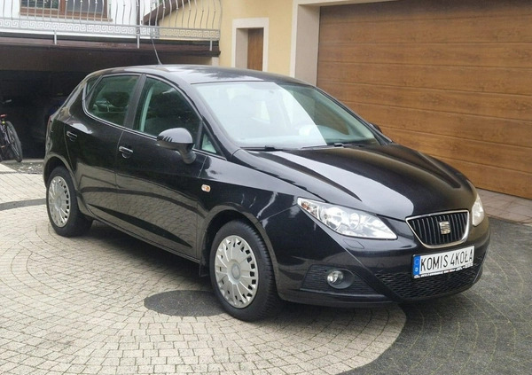 Seat Ibiza cena 17900 przebieg: 175000, rok produkcji 2009 z Ustka małe 154